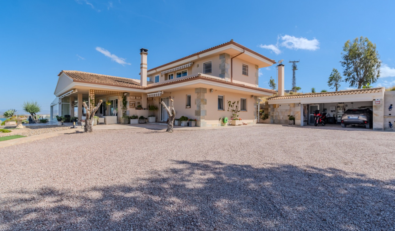 Resale - Finca / Country Property - San Miguel de Salinas - Torremendo