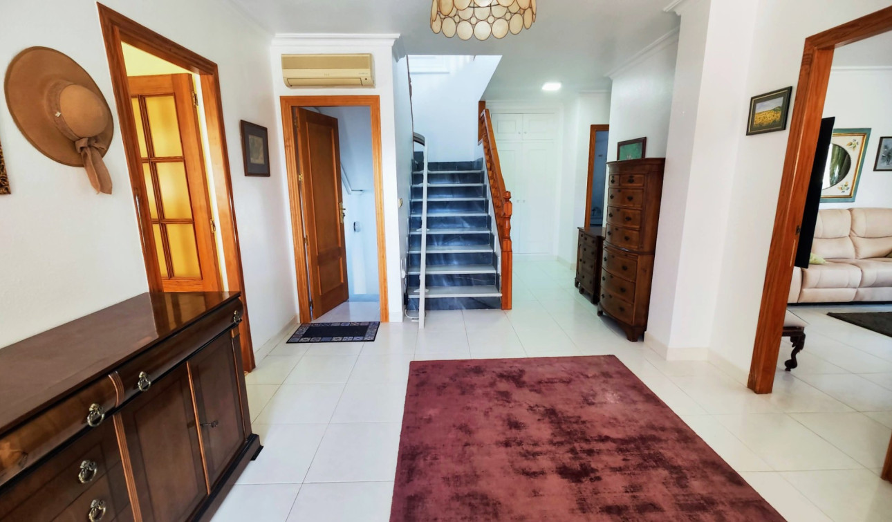 Resale - Finca / Country Property - San Miguel de Salinas