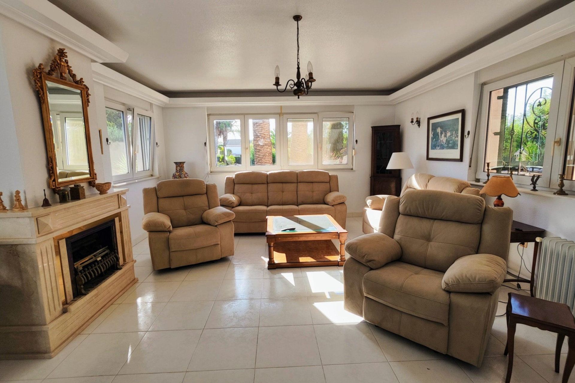 Resale - Finca / Country Property - San Miguel de Salinas