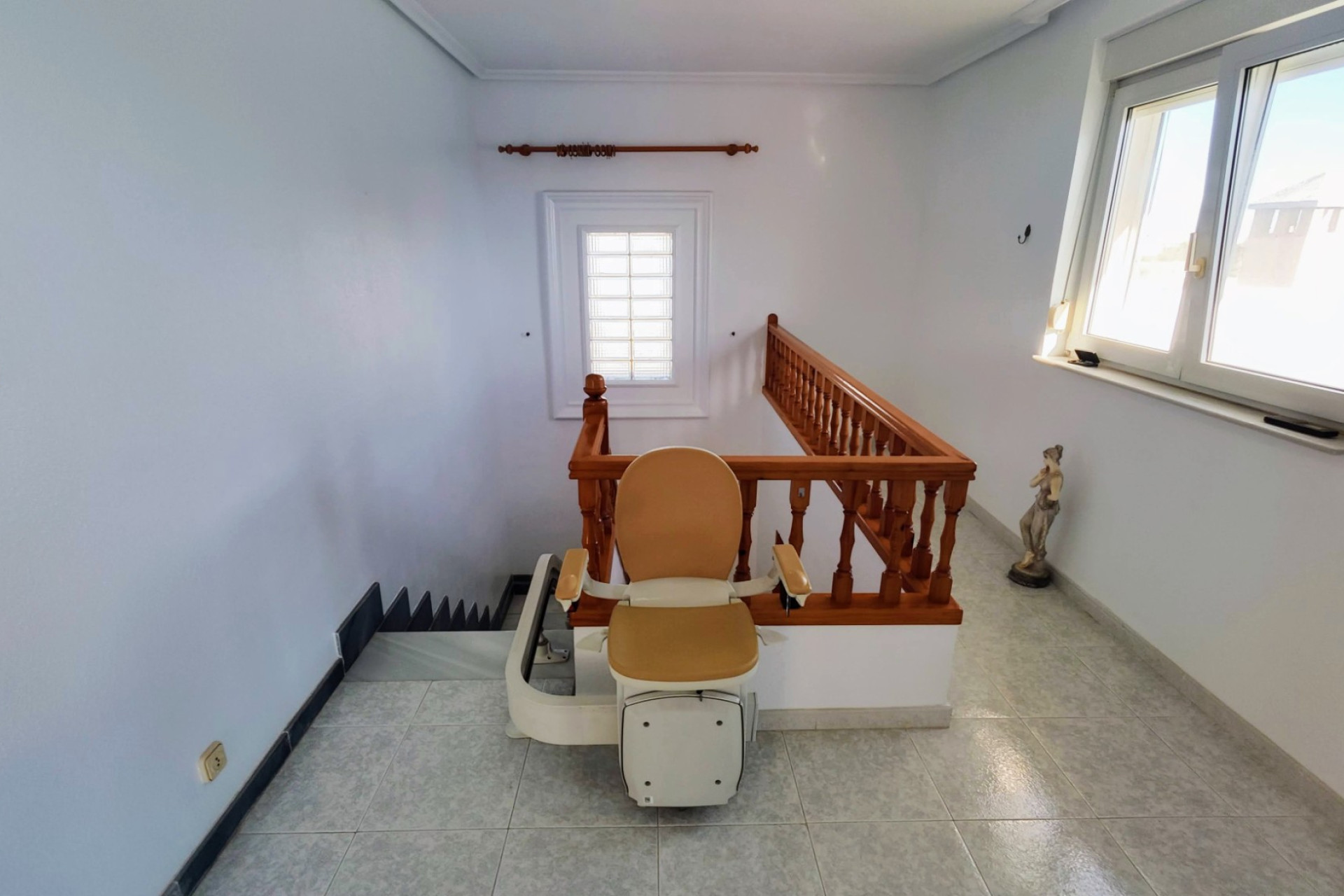 Resale - Finca / Country Property - San Miguel de Salinas