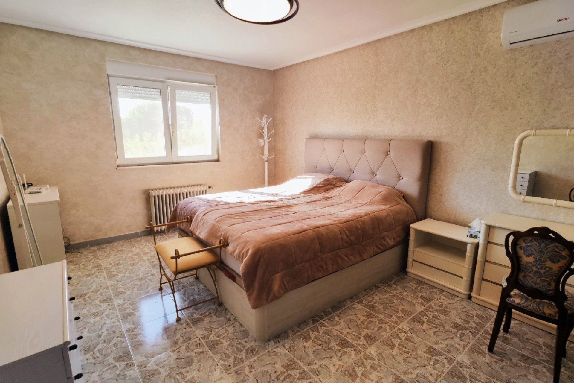 Resale - Finca / Country Property - San Miguel de Salinas