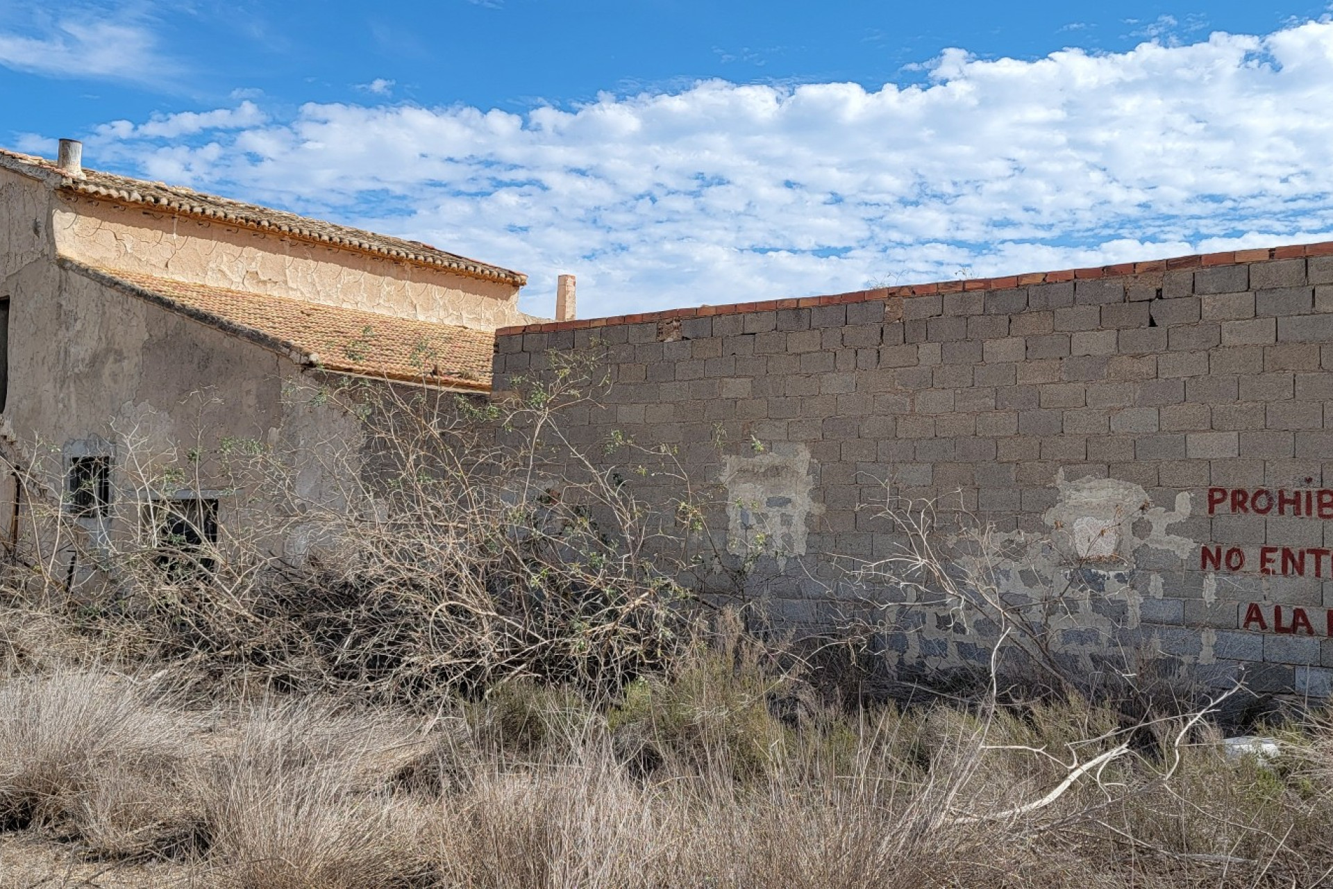 Resale - Finca / Country Property - San Miguel de Salinas