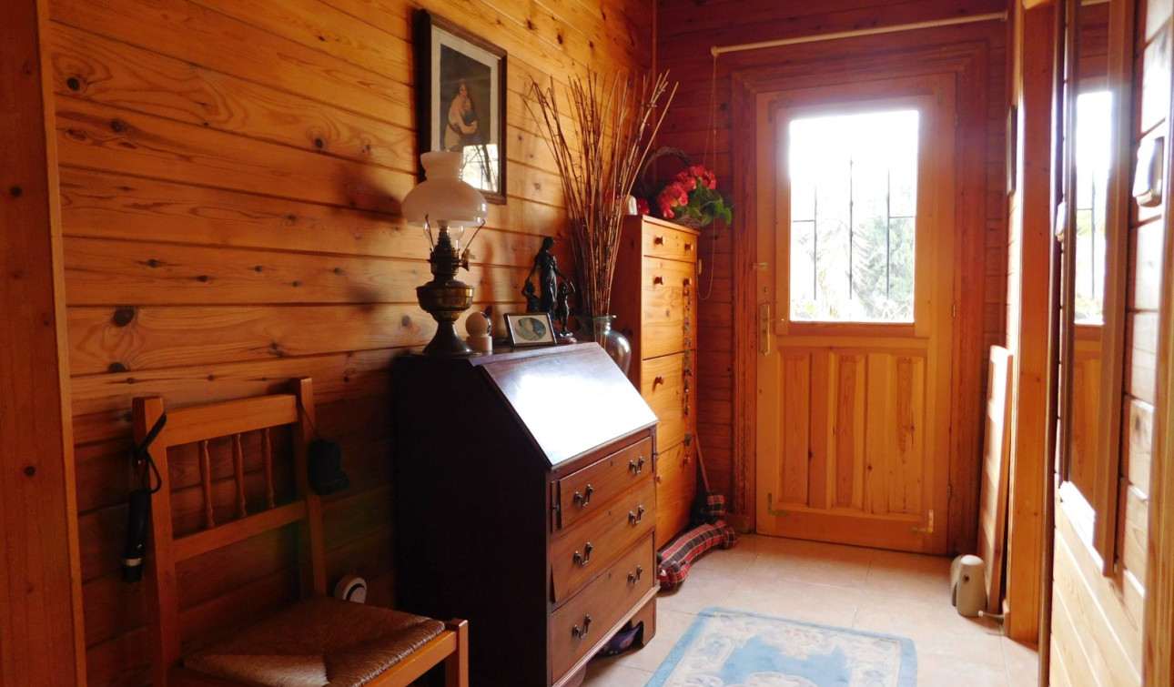 Resale - Finca / Country Property - Torremendo