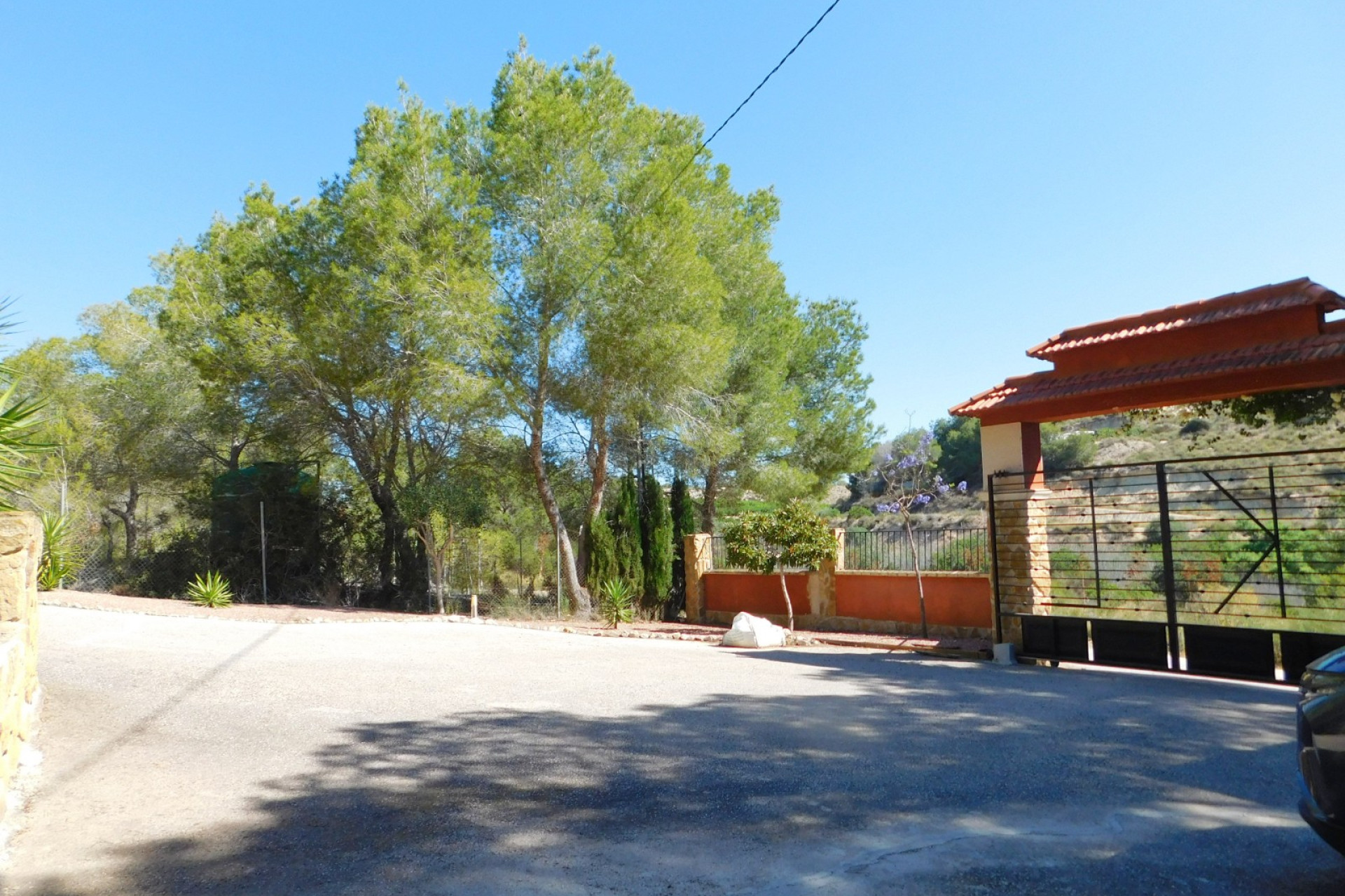 Resale - Finca / Country Property - Torremendo