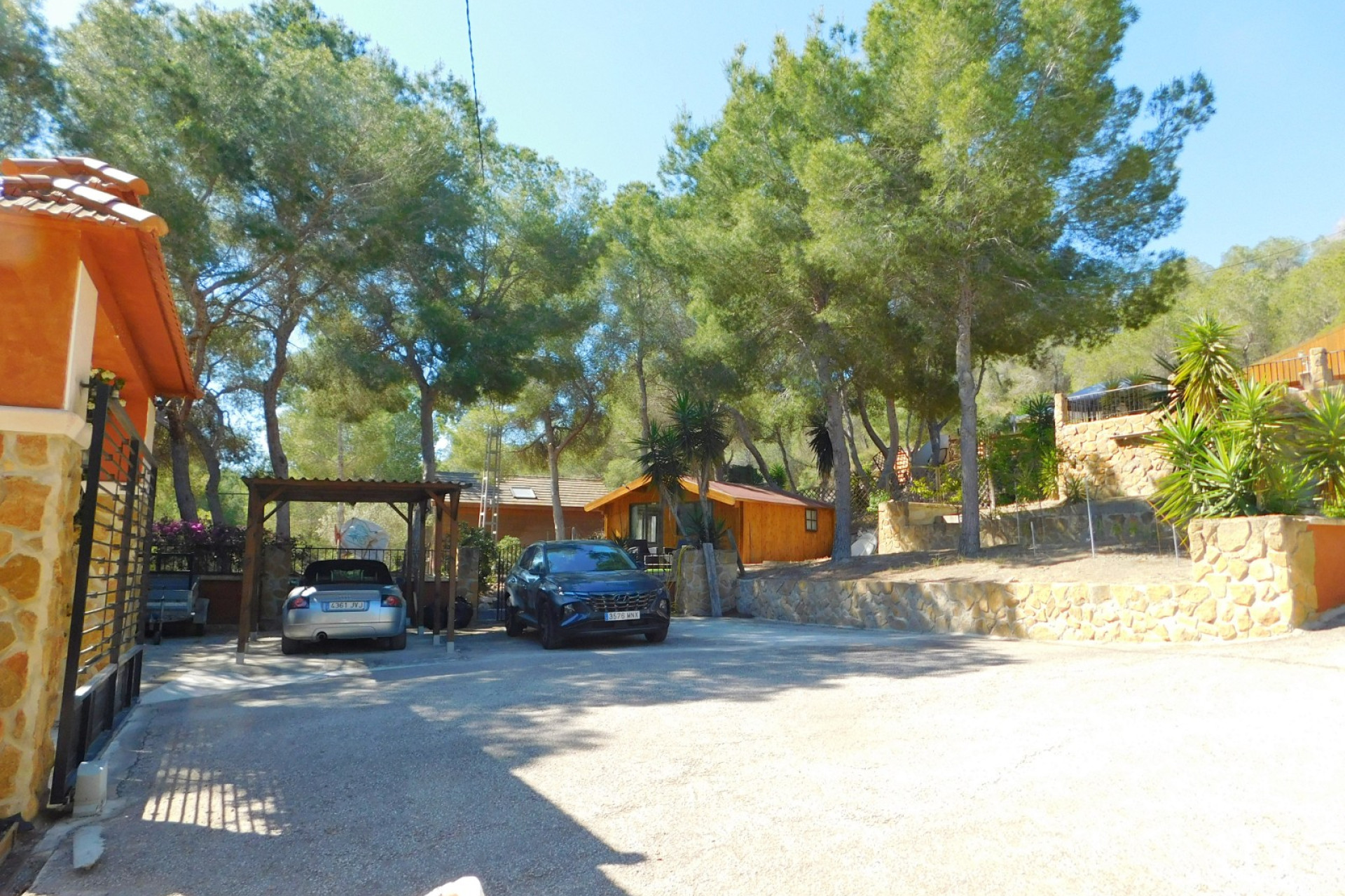 Resale - Finca / Country Property - Torremendo