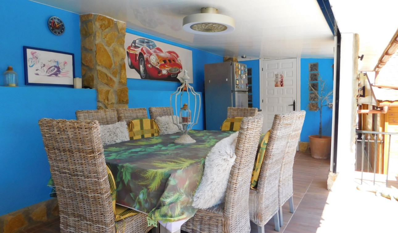 Resale - Finca / Country Property - Torremendo