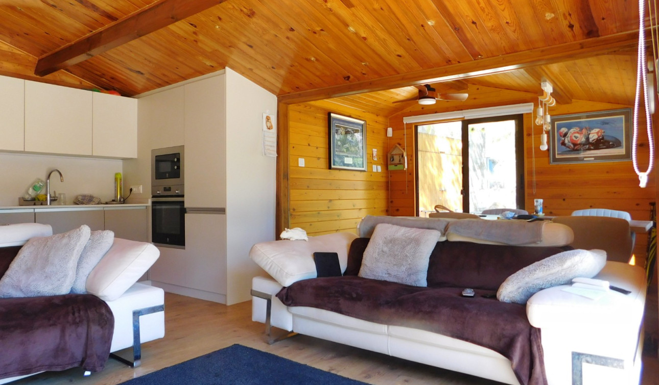 Resale - Finca / Country Property - Torremendo