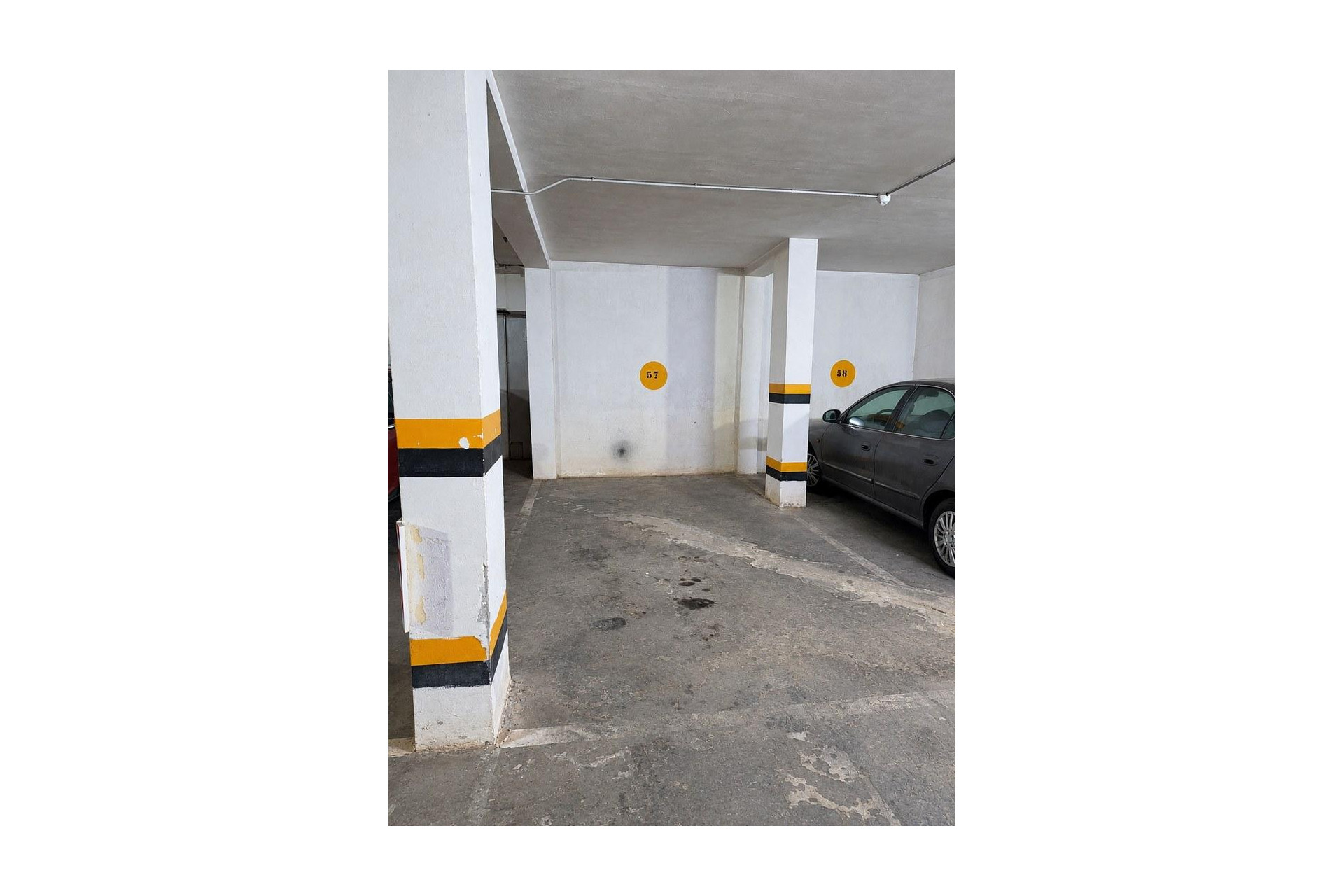 Resale - Garaje - Torrevieja - La Mata
