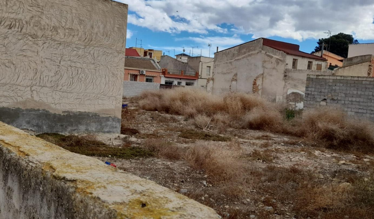 Resale - Plot / Land - Benferri - CENTRO