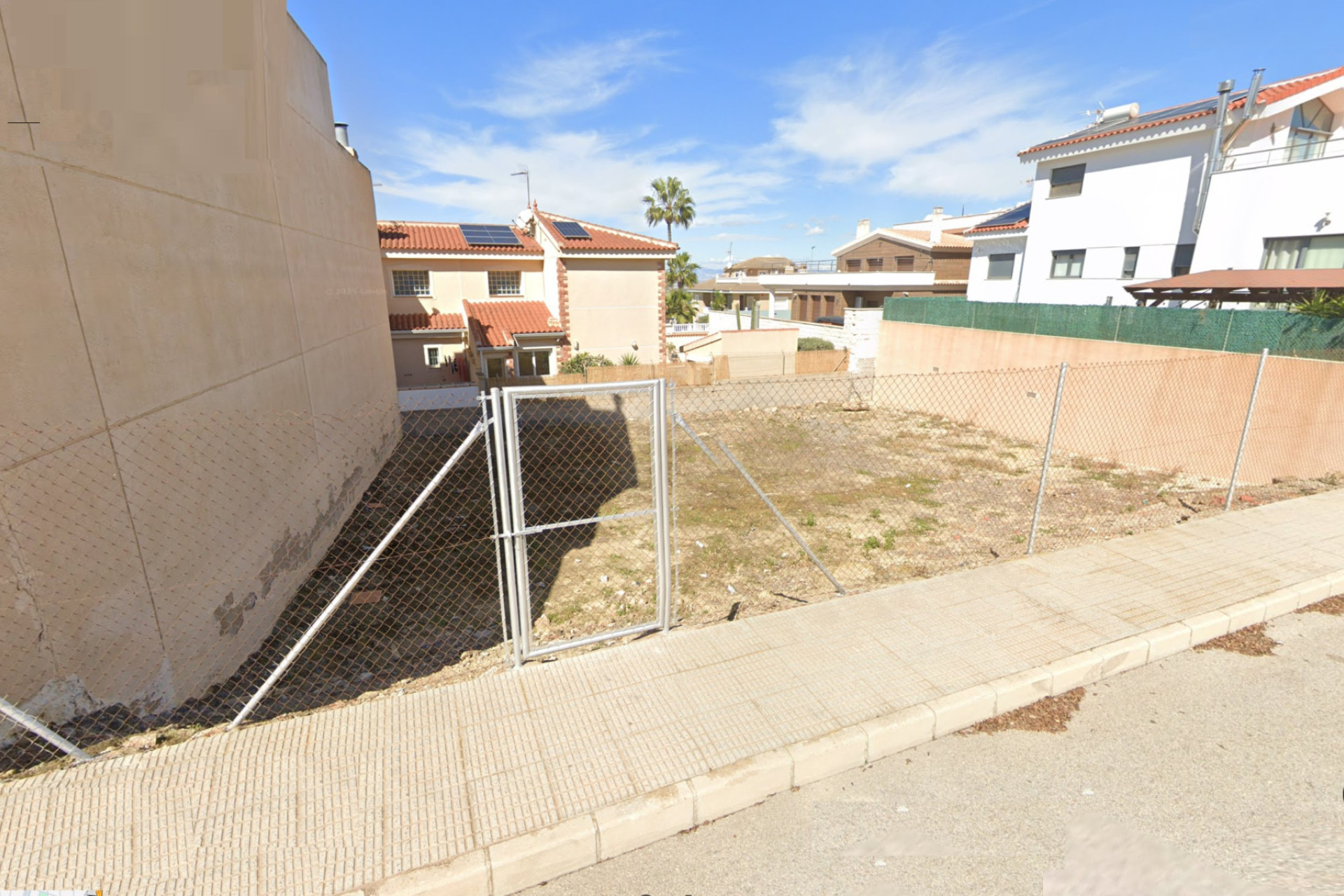 Resale - Plot / Land - Benijofar - Center