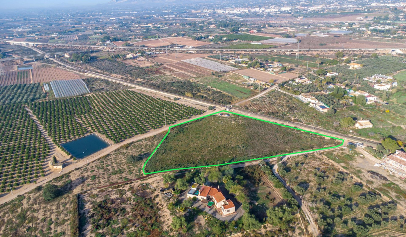 Resale - Plot / Land - Crevillente - Comunidad valenciana