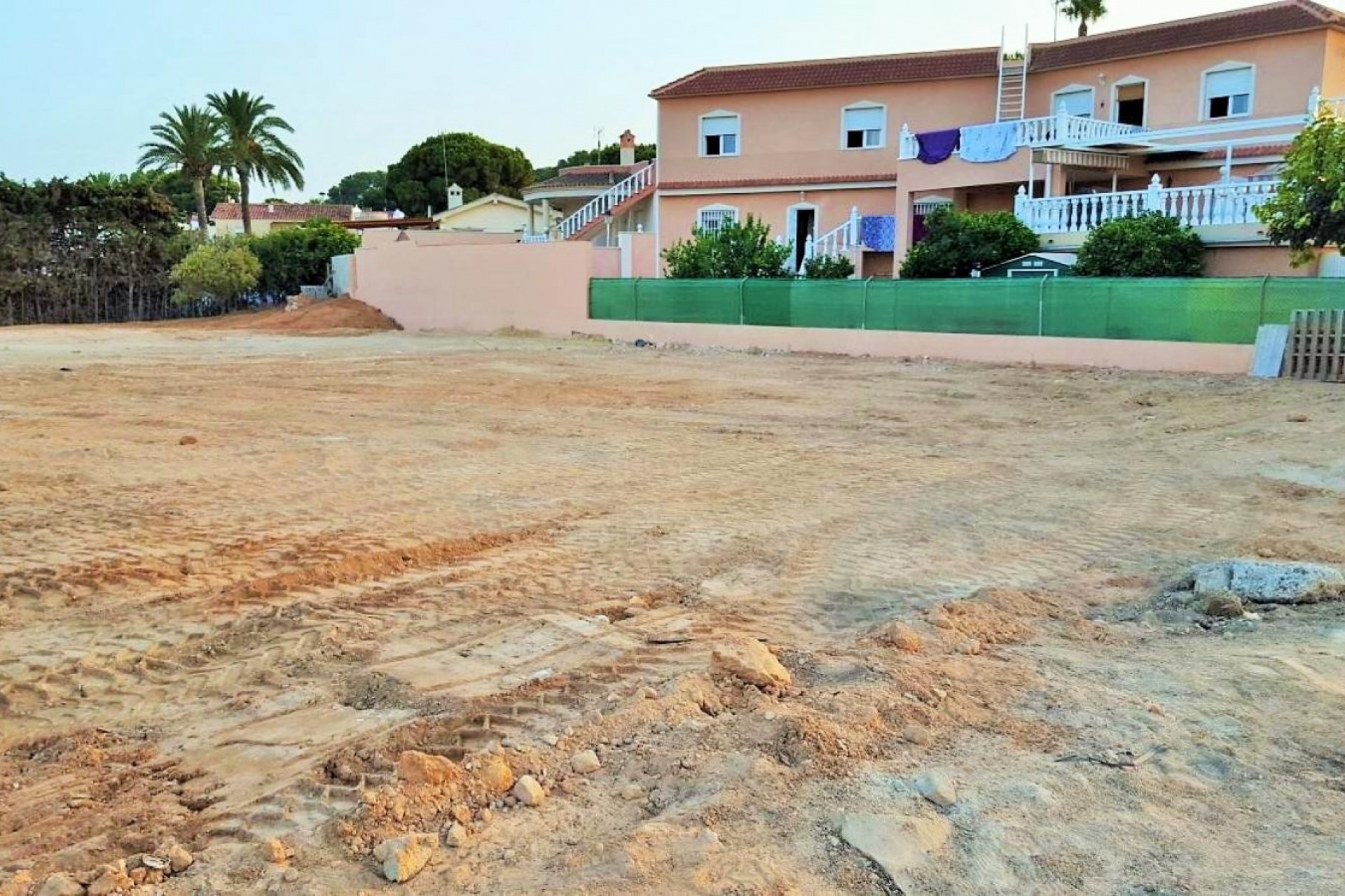 Resale - Plot / Land - Los Balcones