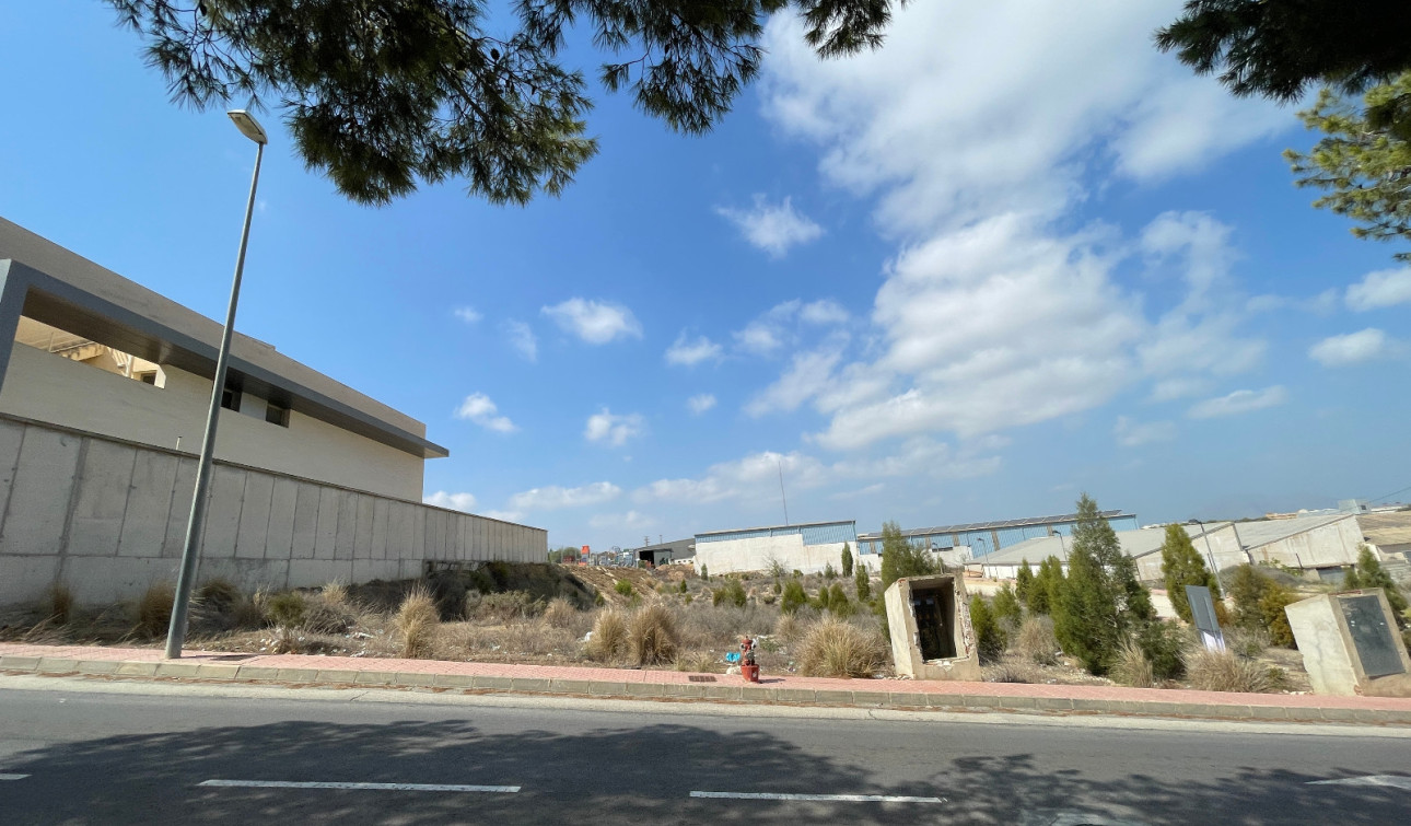 Resale - Plot / Land - Rojales