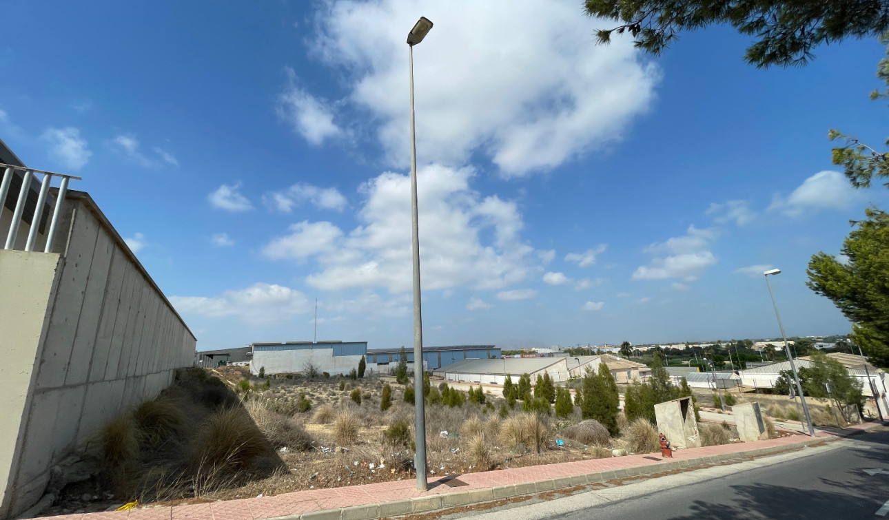 Resale - Plot / Land - Rojales