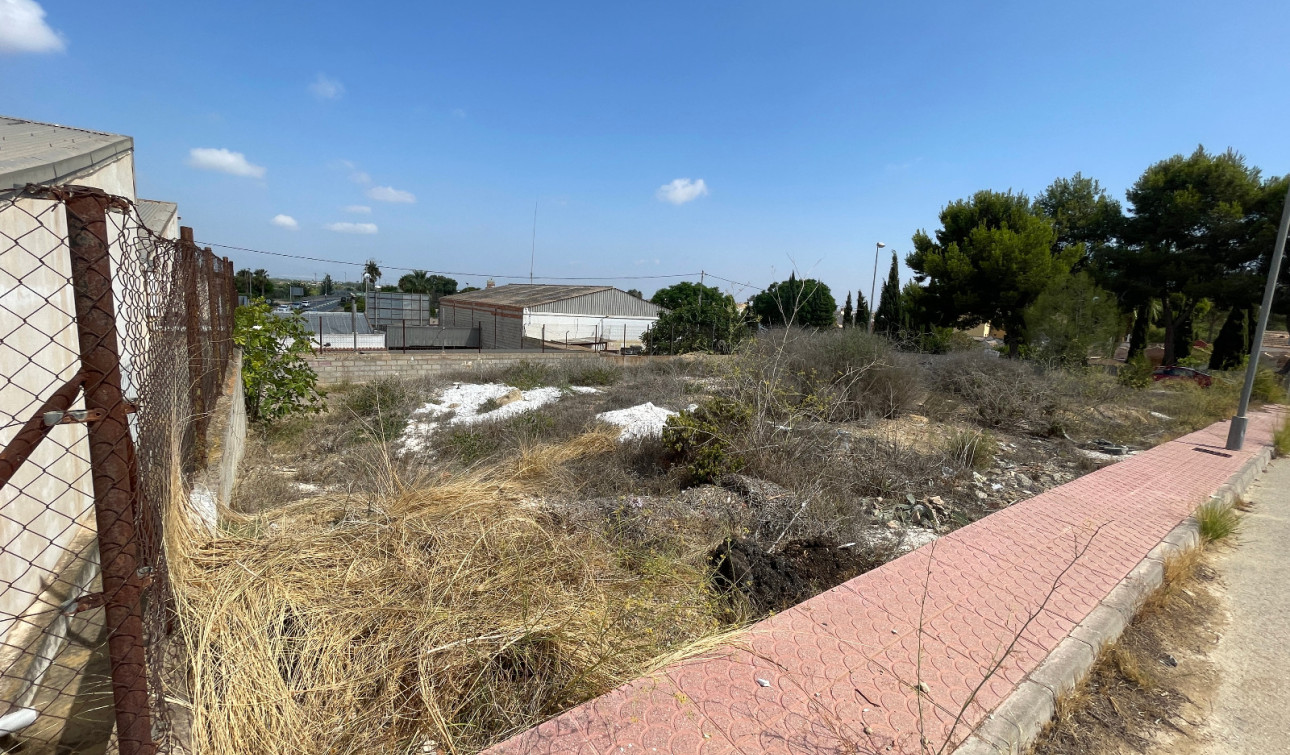 Resale - Plot / Land - Rojales