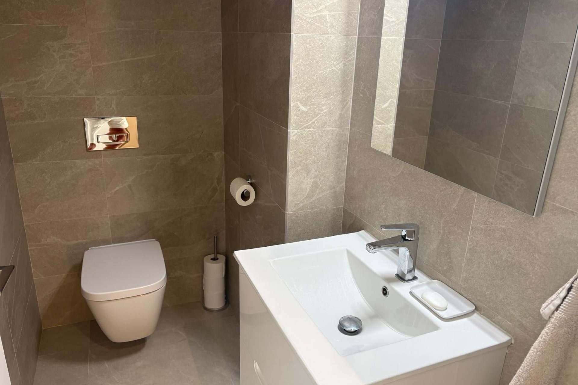 Resale - Semi - Detached Villa - Algorfa - La Finca Golf