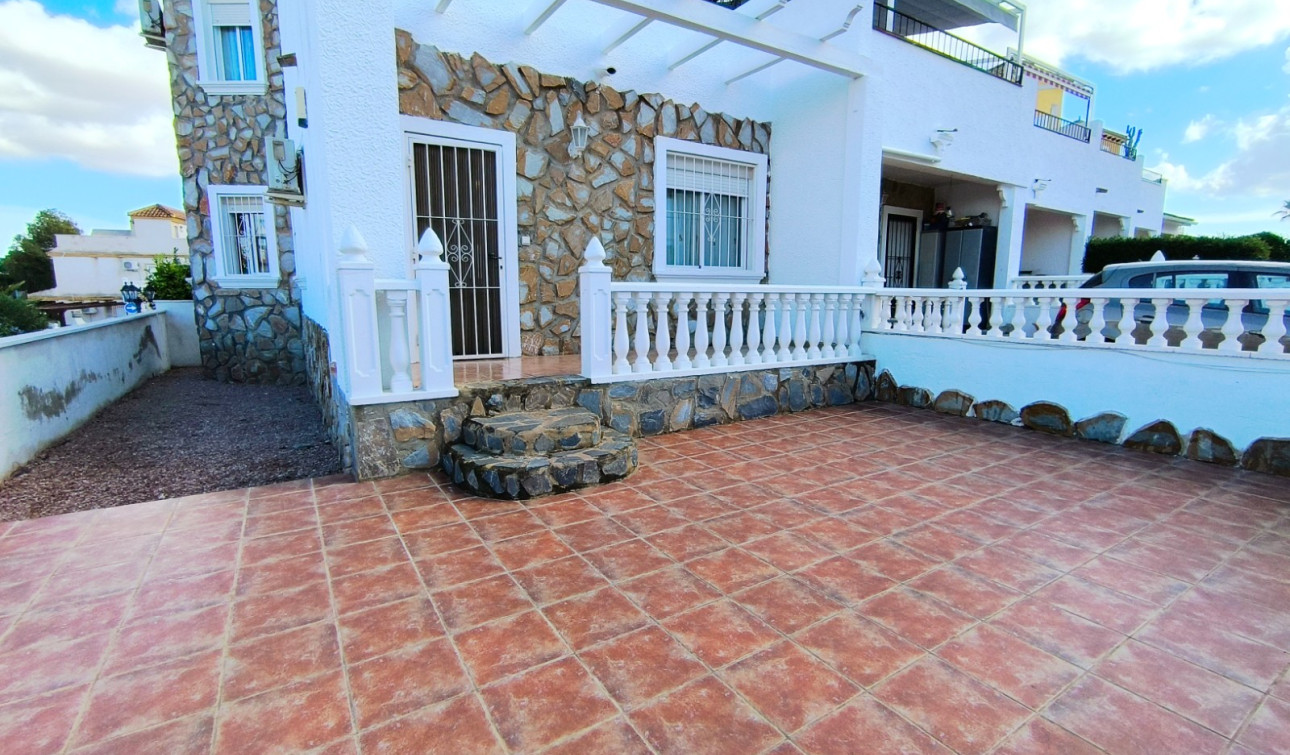 Resale - Semi - Detached Villa - Algorfa