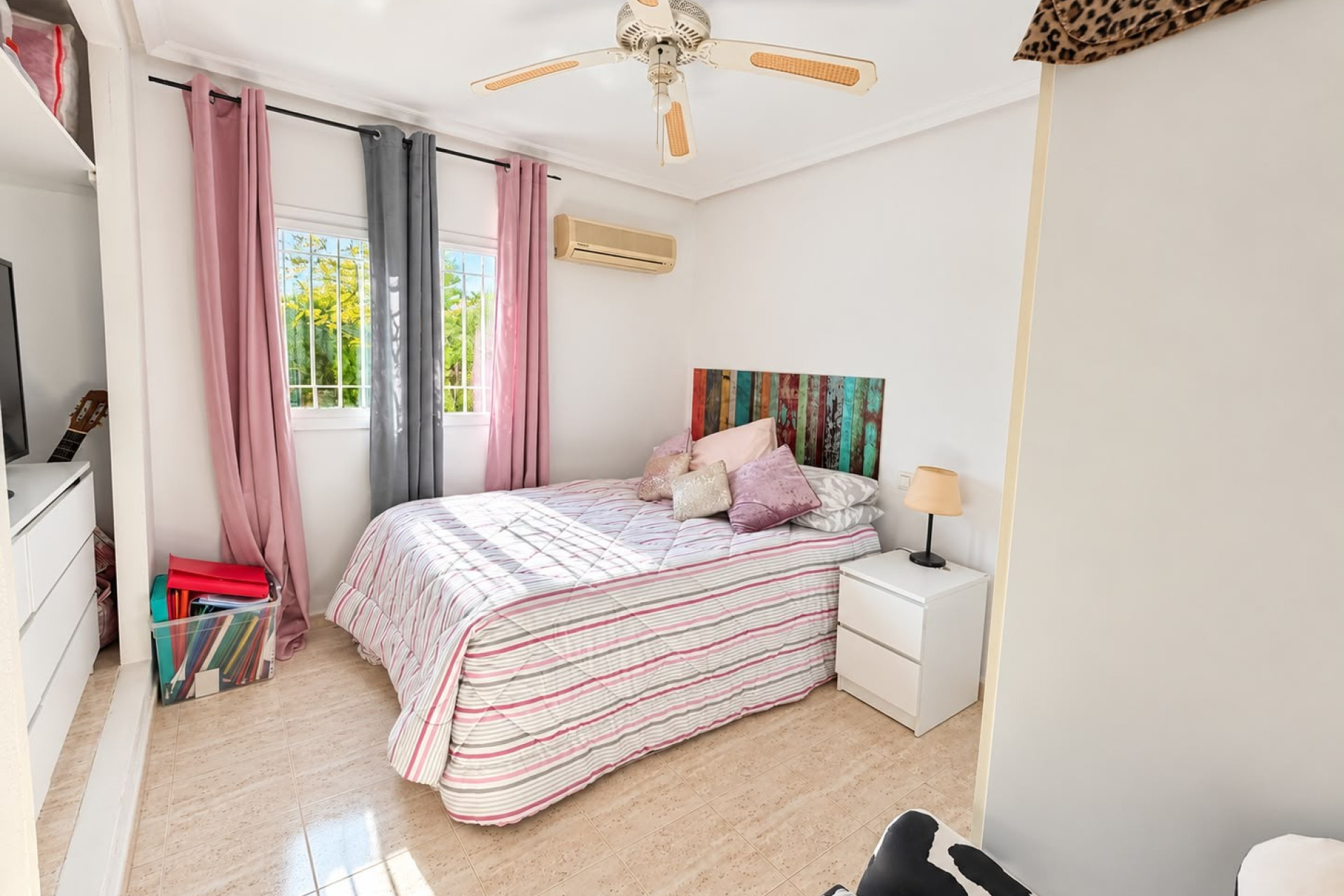 Resale - Semi - Detached Villa - Alicante - La Florida