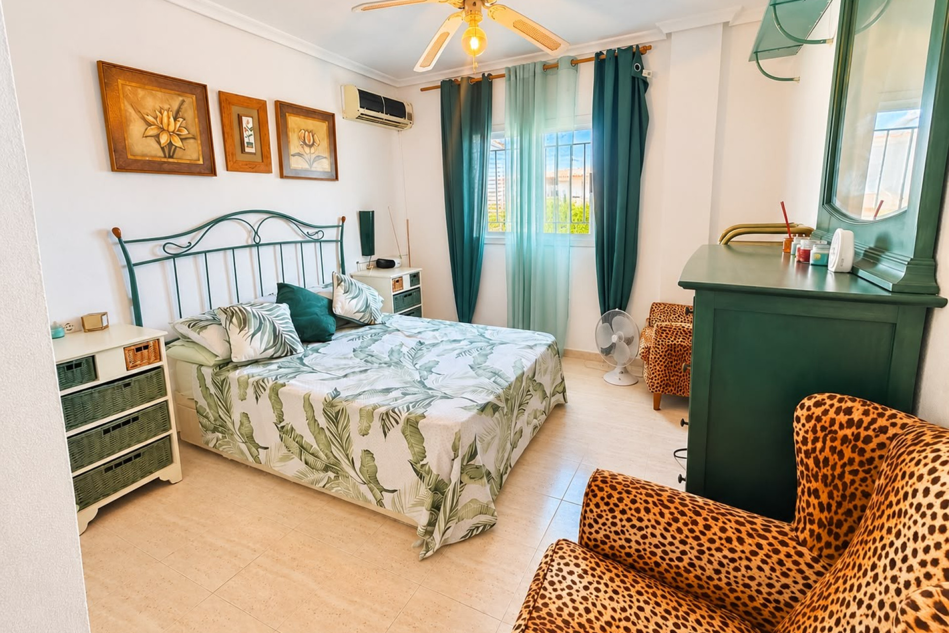 Resale - Semi - Detached Villa - Alicante - La Florida