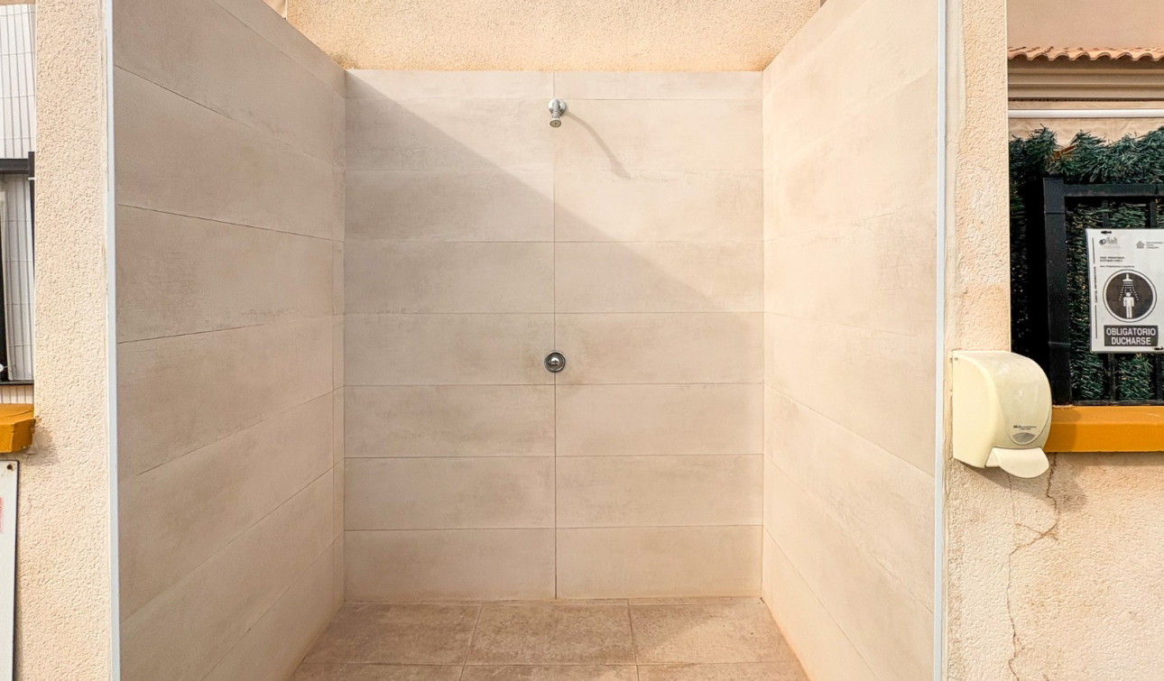 Resale - Semi - Detached Villa - Arenales del Sol - Arenales Del Sol