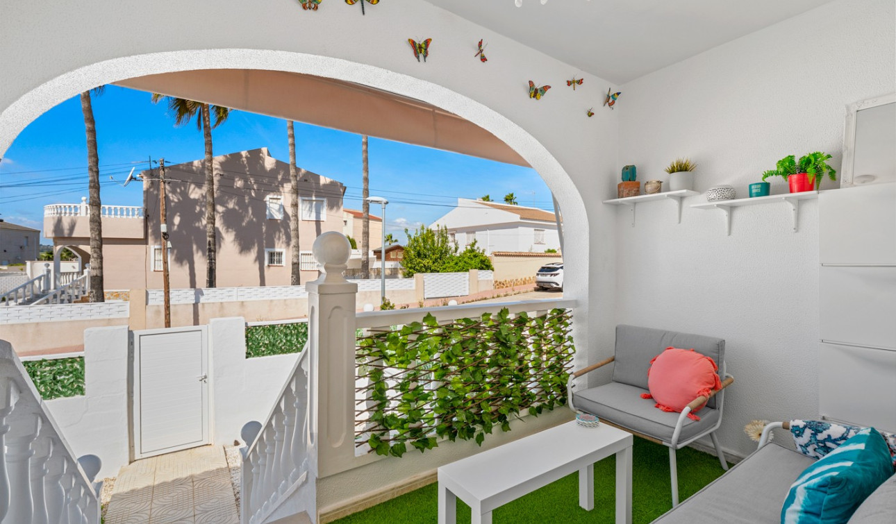 Resale - Semi - Detached Villa - Benijofar - Monte Azul/ El Dorado