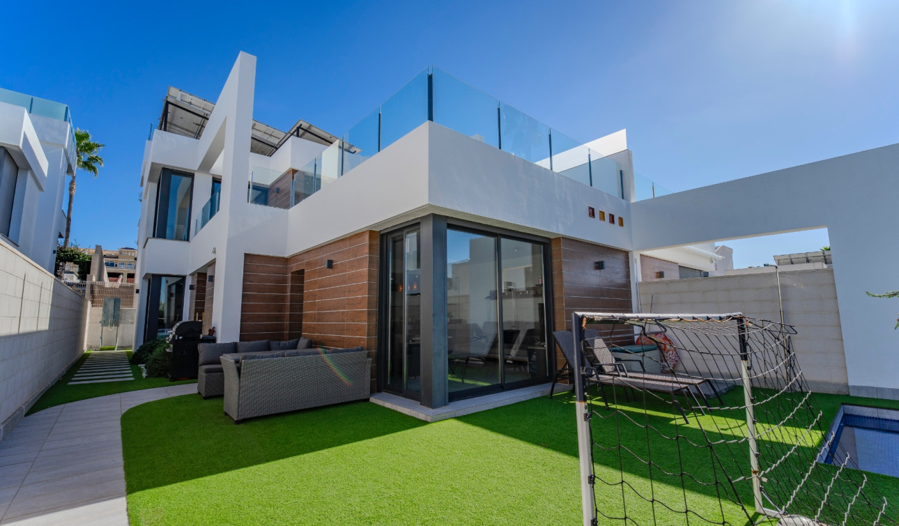 Resale - Semi - Detached Villa - Benijofar