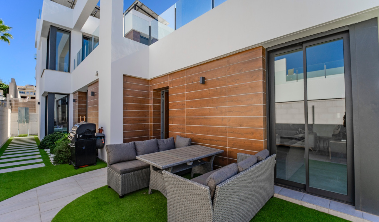 Resale - Semi - Detached Villa - Benijofar