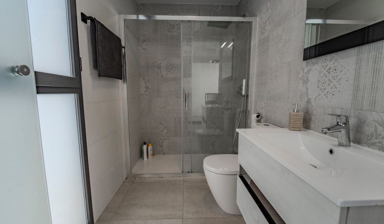 Resale - Semi - Detached Villa - Benijofar