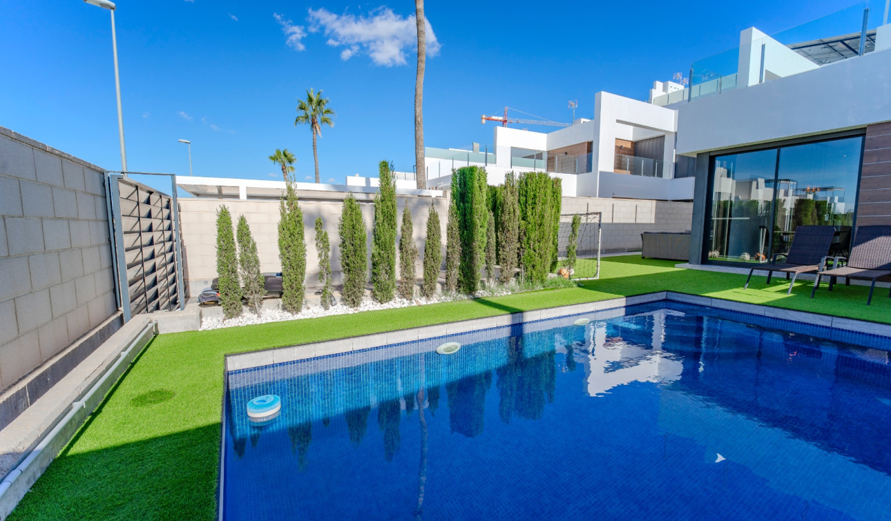 Resale - Semi - Detached Villa - Benijofar