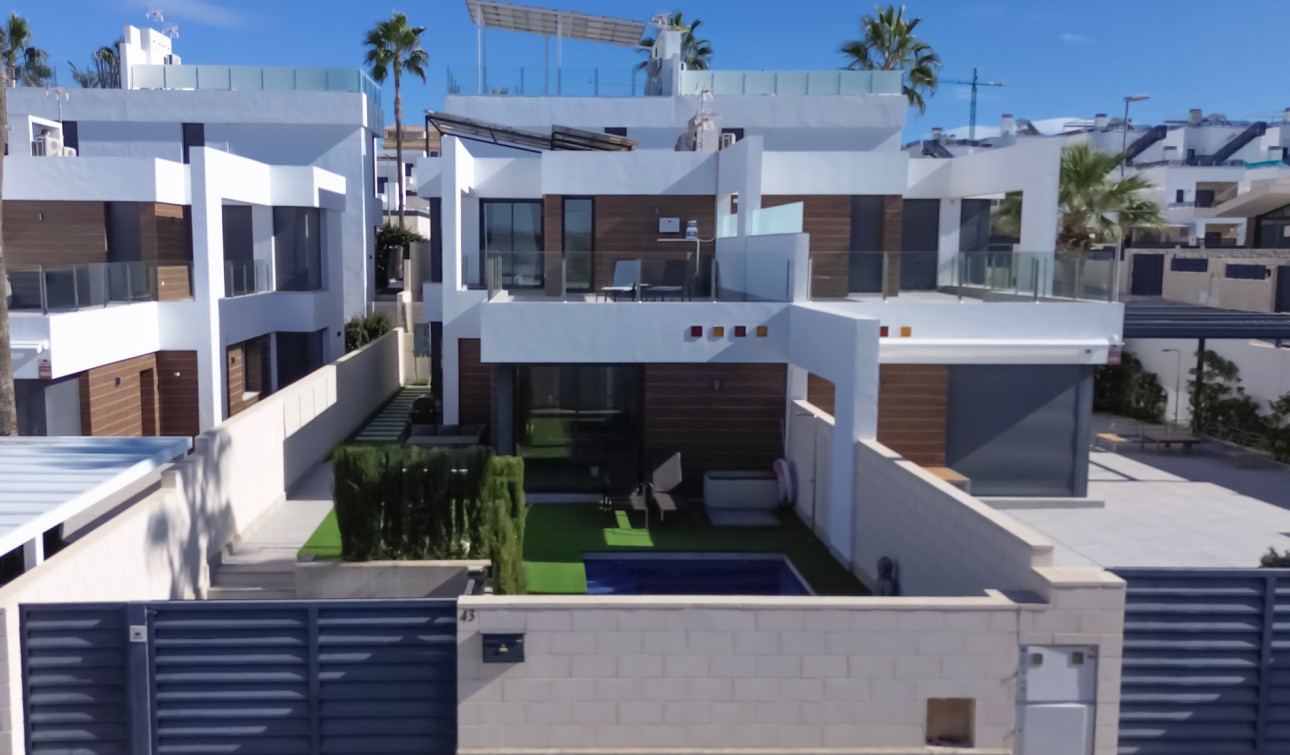 Resale - Semi - Detached Villa - Benijofar