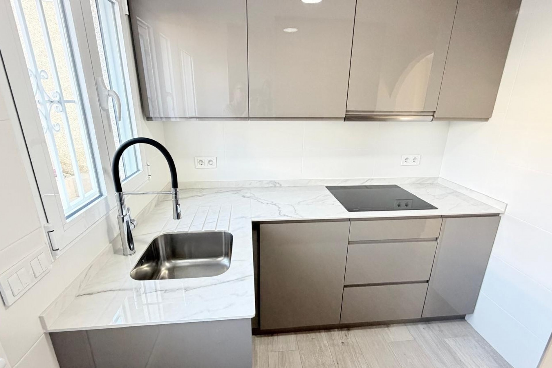 Resale - Semi - Detached Villa - Ciudad Quesada - La Marquesa Golf