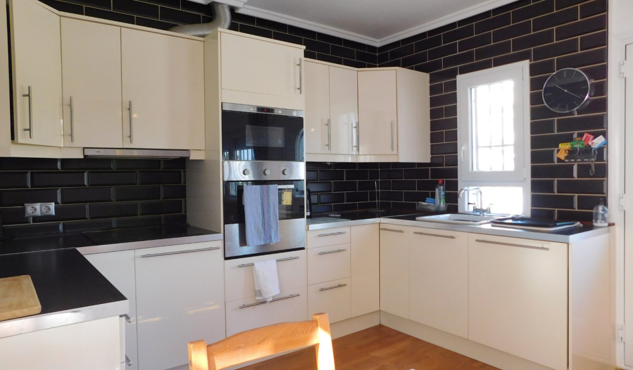 Resale - Semi - Detached Villa - Ciudad Quesada - La Marquesa Golf