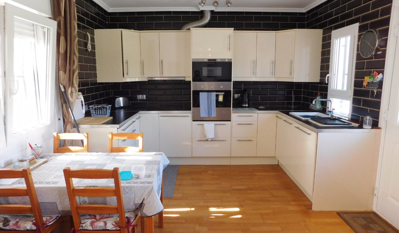 Resale - Semi - Detached Villa - Ciudad Quesada - La Marquesa Golf