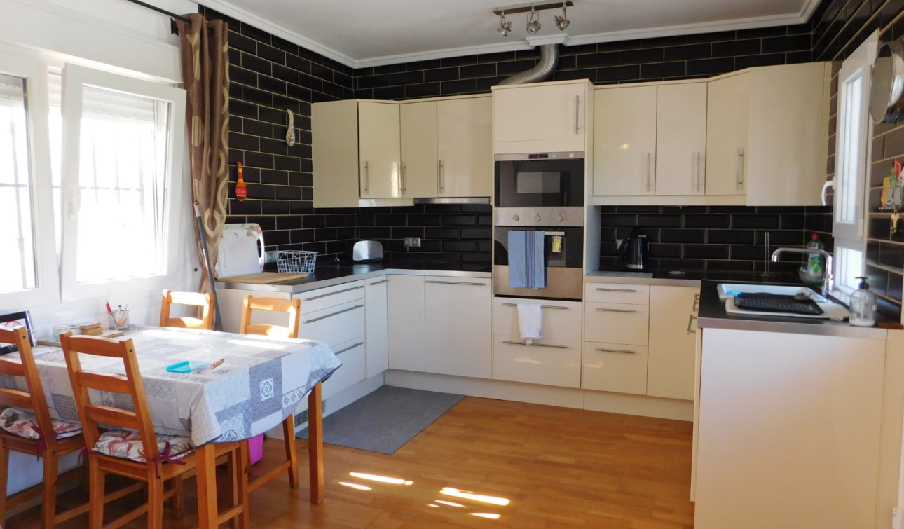 Resale - Semi - Detached Villa - Ciudad Quesada - La Marquesa Golf