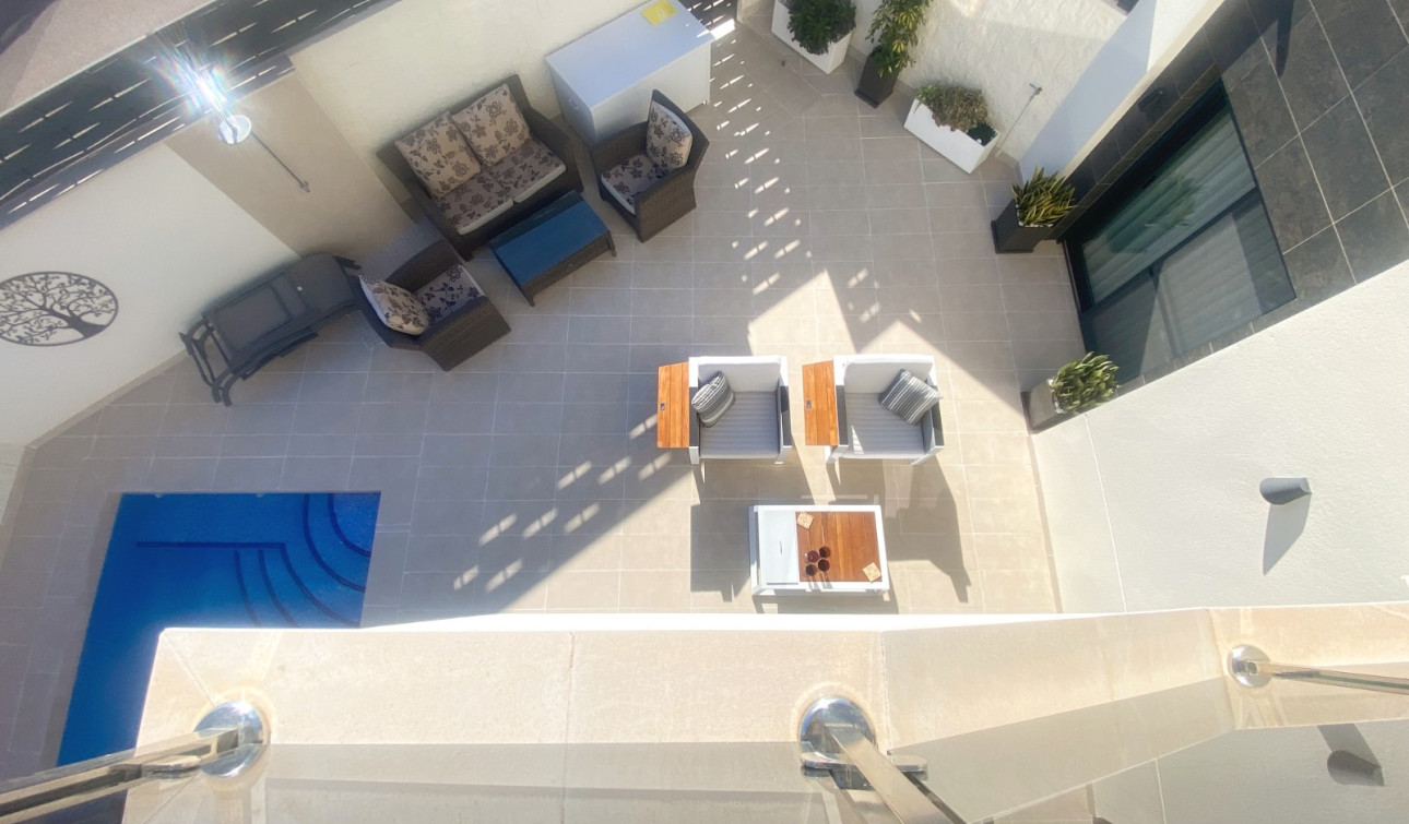 Resale - Semi - Detached Villa - Ciudad Quesada - Pueblo Bravo