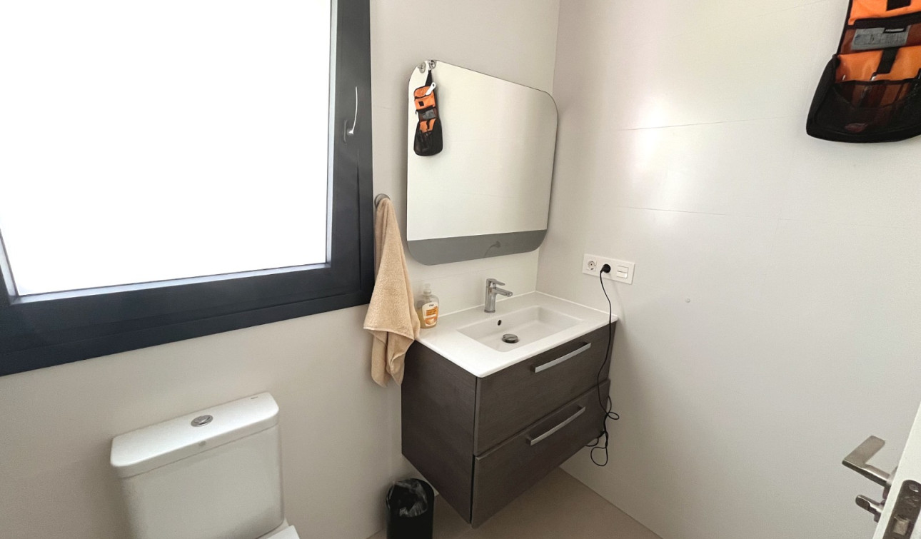 Resale - Semi - Detached Villa - Ciudad Quesada - Pueblo Bravo
