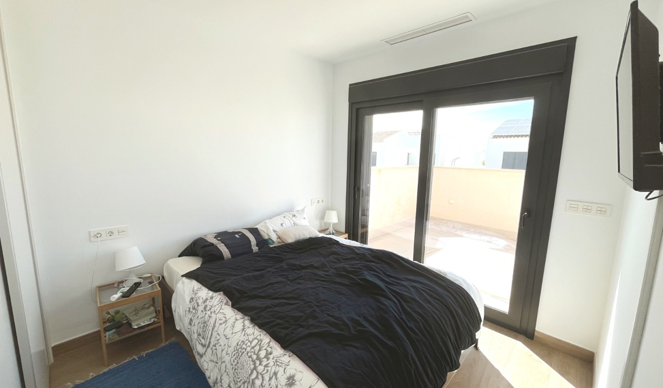 Resale - Semi - Detached Villa - Ciudad Quesada - Pueblo Bravo