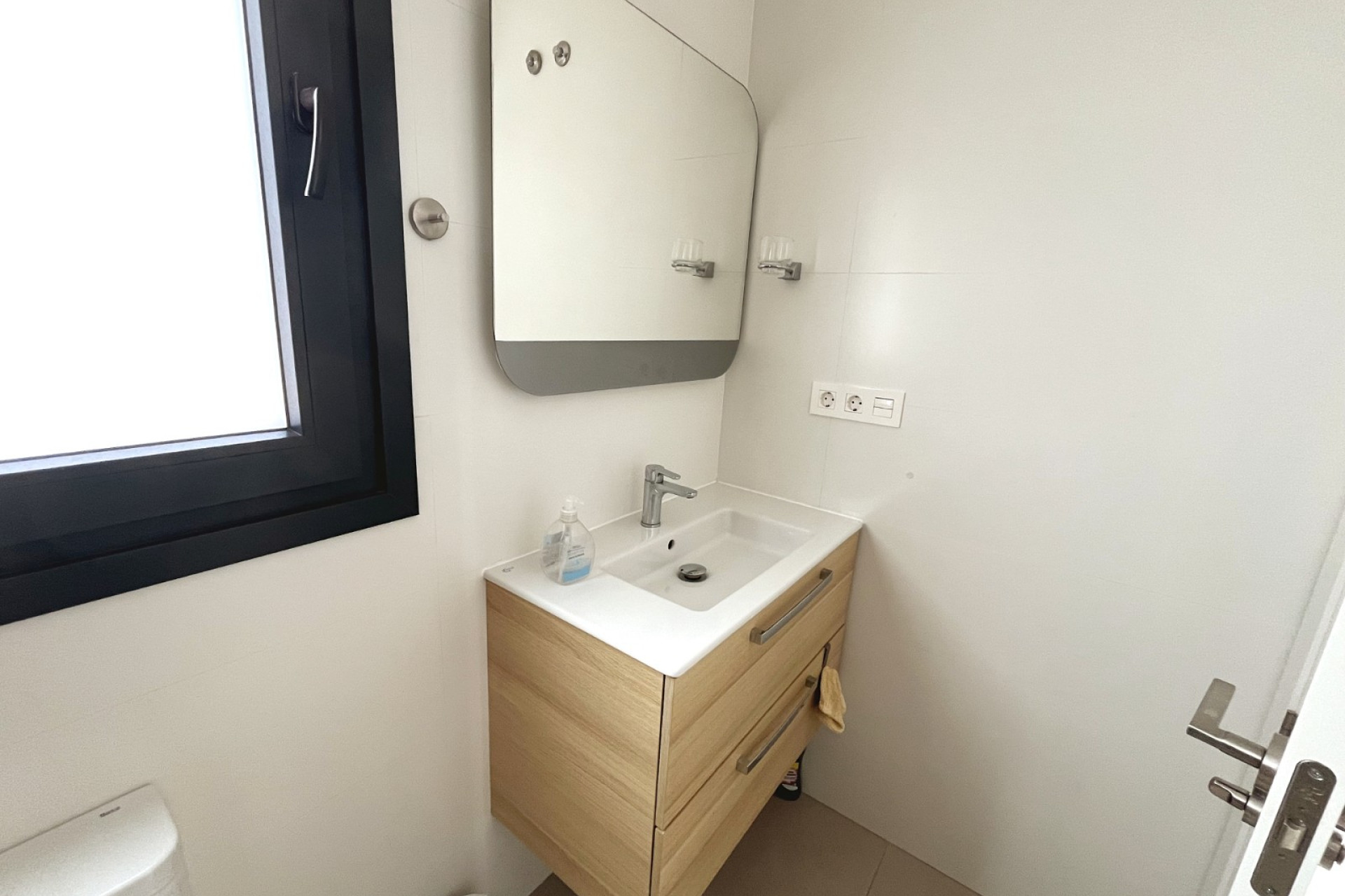 Resale - Semi - Detached Villa - Ciudad Quesada - Pueblo Bravo