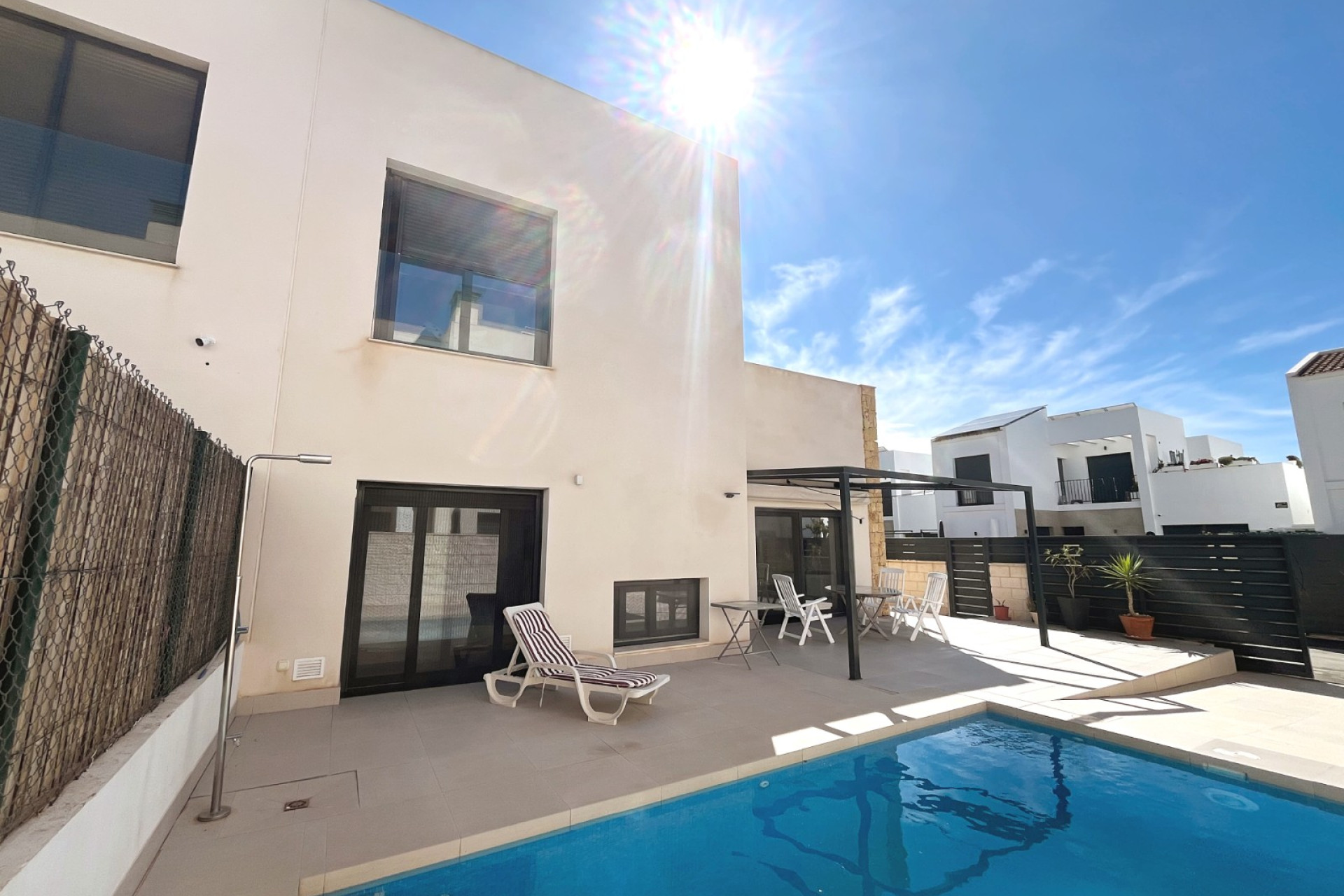 Resale - Semi - Detached Villa - Ciudad Quesada - Pueblo Bravo