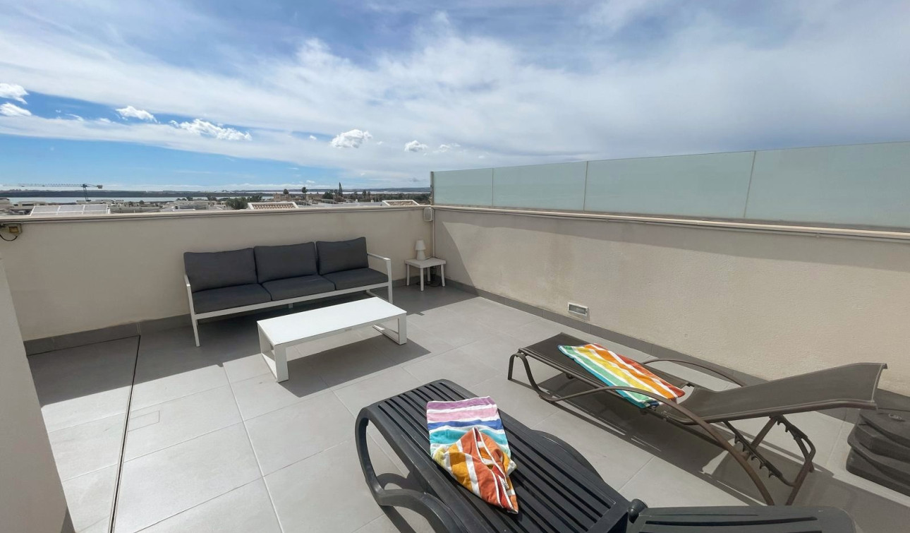 Resale - Semi - Detached Villa - Ciudad Quesada - Pueblo Bravo