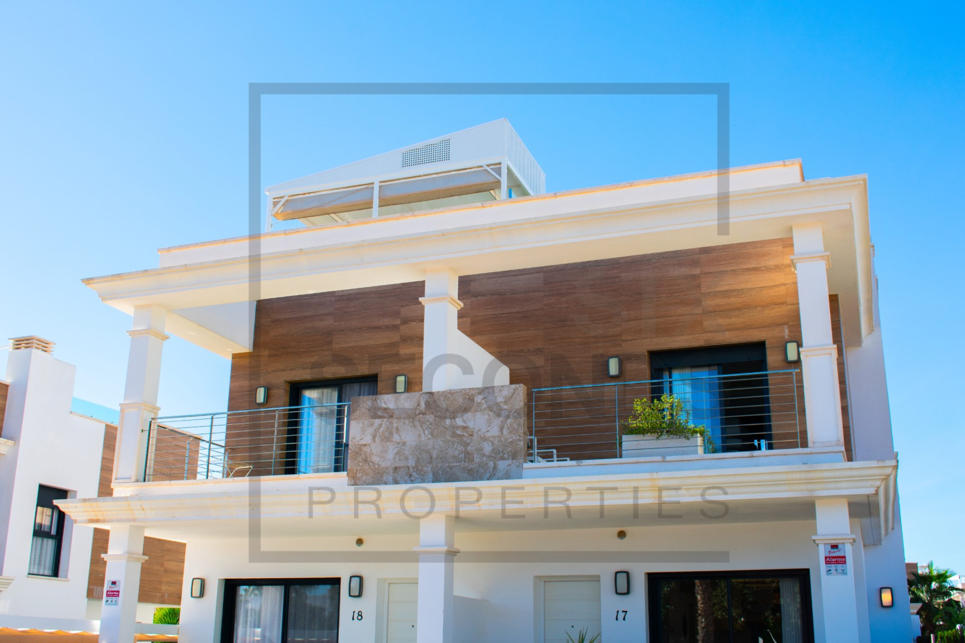 Resale - Semi - Detached Villa - Ciudad Quesada