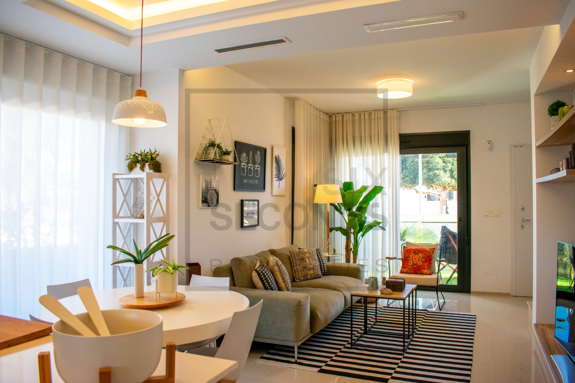 Resale - Semi - Detached Villa - Ciudad Quesada