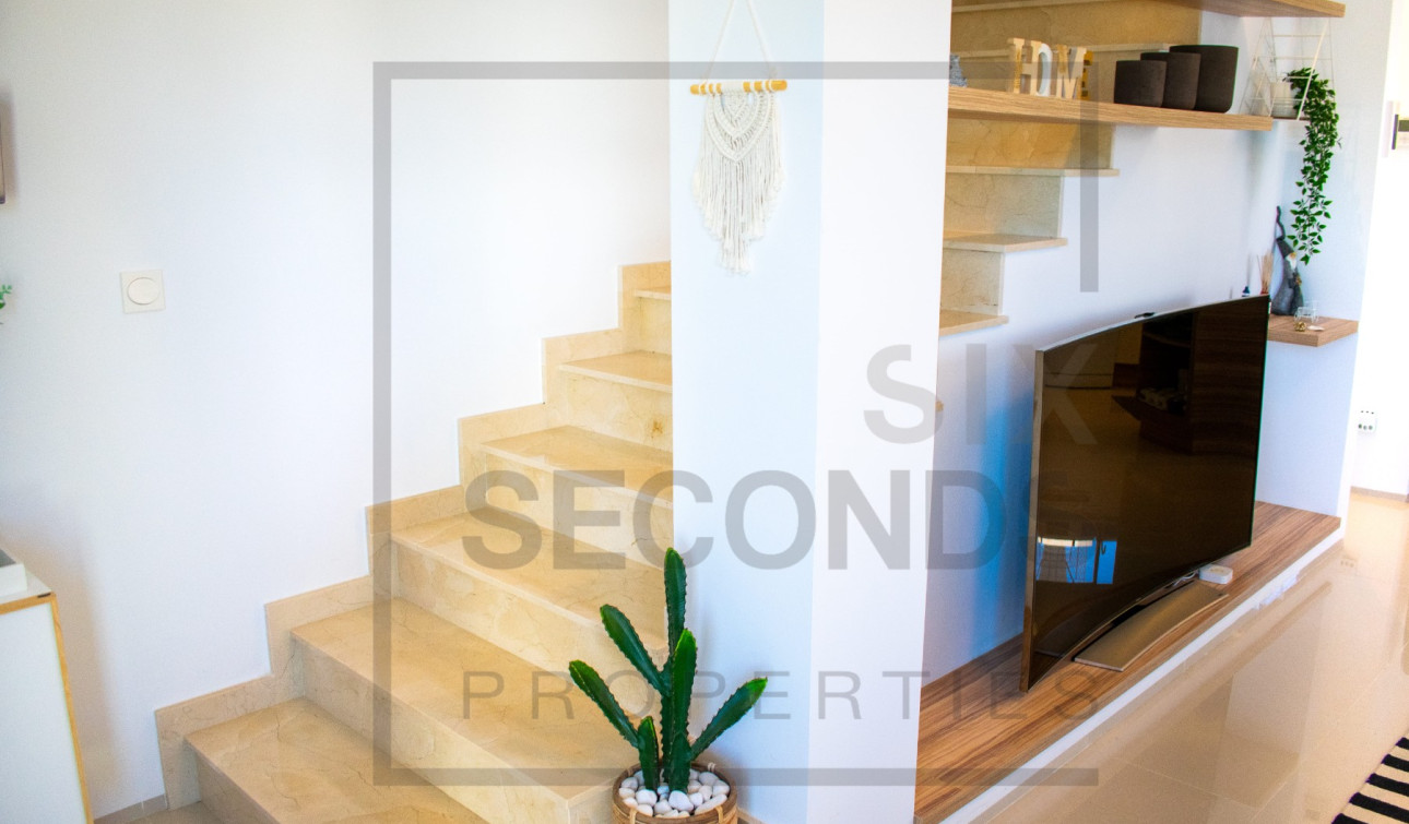 Resale - Semi - Detached Villa - Ciudad Quesada