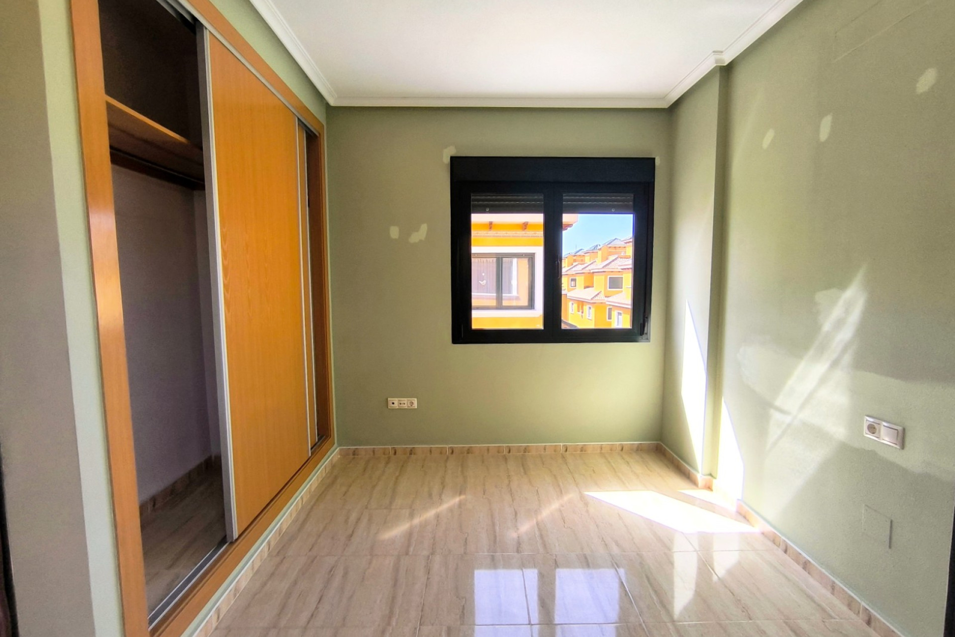 Resale - Semi - Detached Villa - Ciudad Quesada