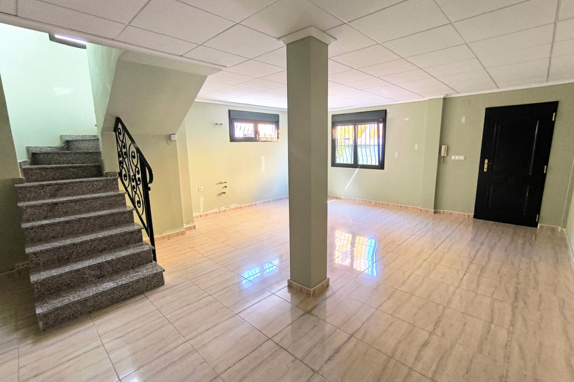 Resale - Semi - Detached Villa - Ciudad Quesada