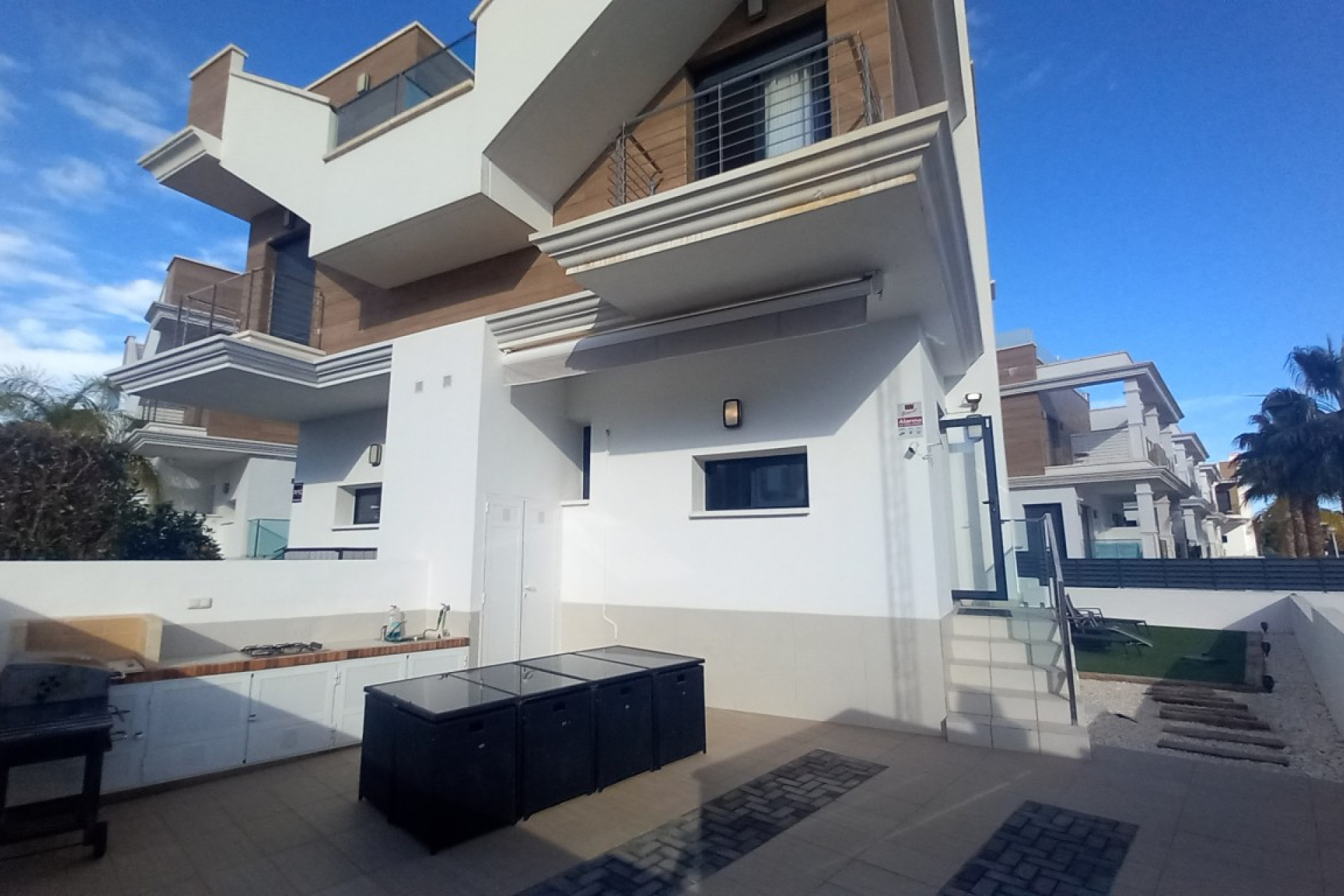 Resale - Semi - Detached Villa - Ciudad Quesada