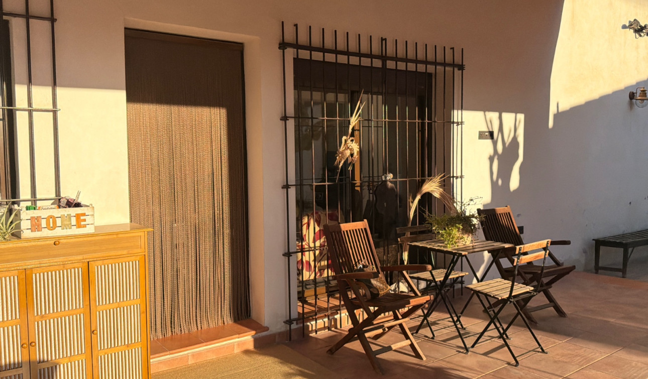 Resale - Semi - Detached Villa - Dolores