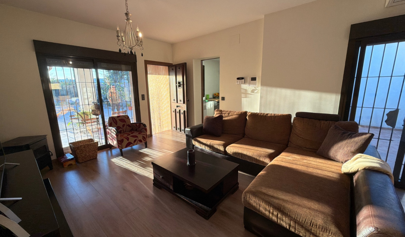 Resale - Semi - Detached Villa - Dolores