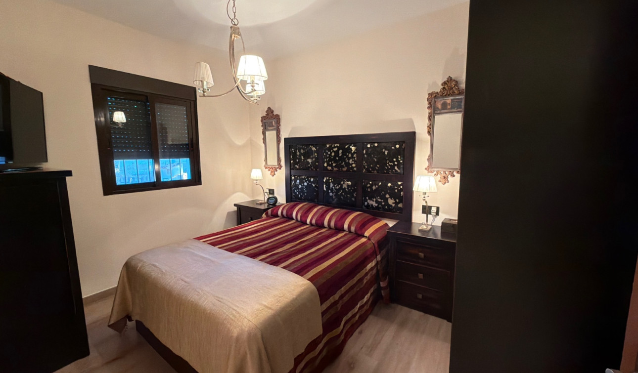 Resale - Semi - Detached Villa - Dolores