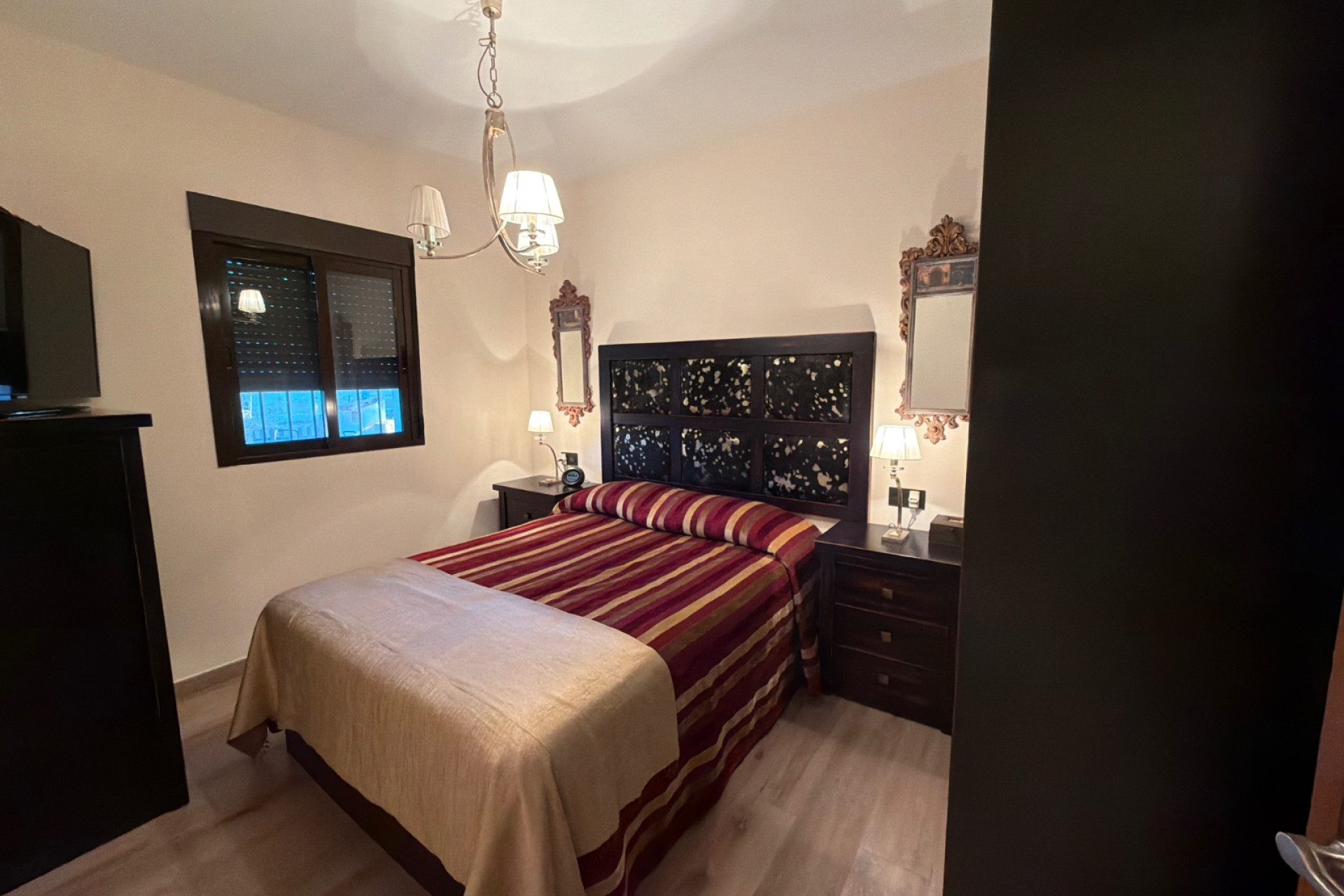 Resale - Semi - Detached Villa - Dolores